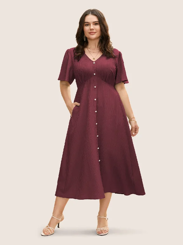 Everyday Sleeveless Dress with Scoop Neck for Summer V Neck Button Detail Flutter Sleeve Dress Everyday Sleeveless Dress with Scoop Neck for Summer V Neck Button Detail Flutter Sleeve Dress